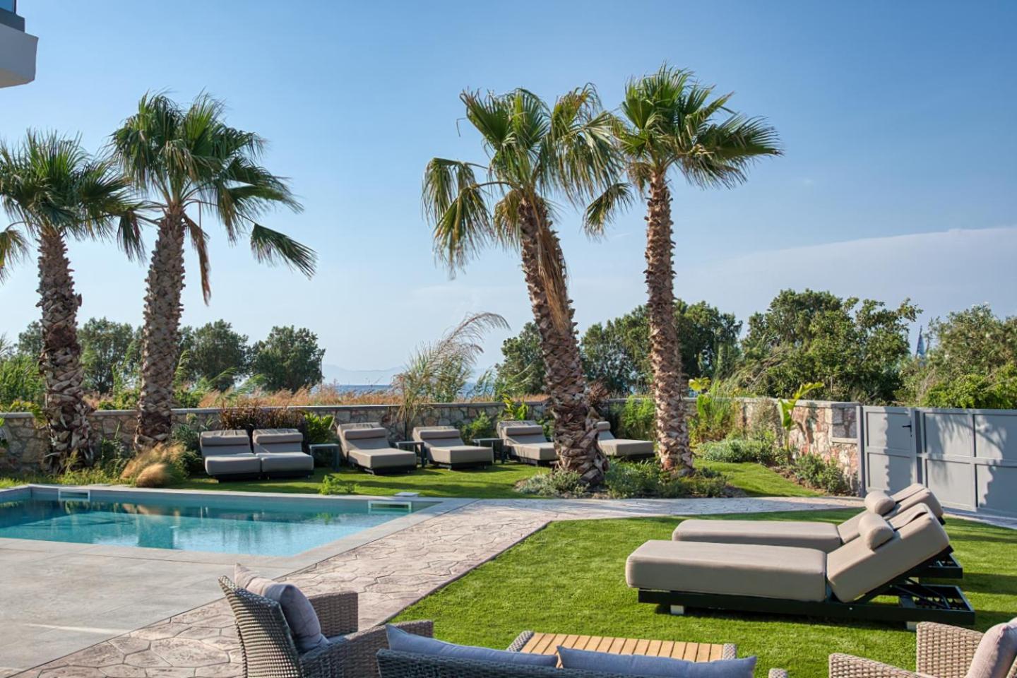 Penelope Beachfront Villa Kremastí Dış mekan fotoğraf