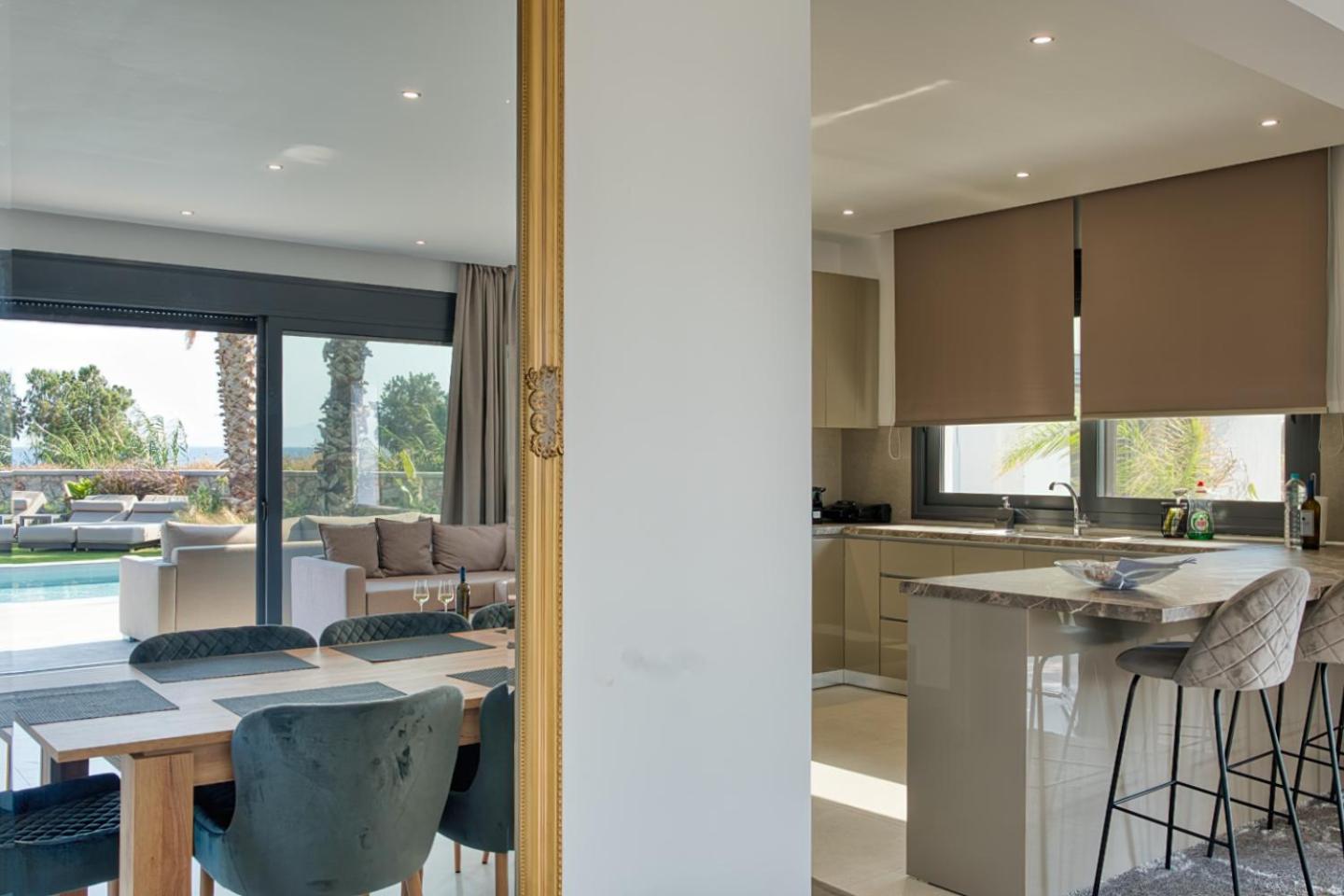 Penelope Beachfront Villa Kremastí Dış mekan fotoğraf