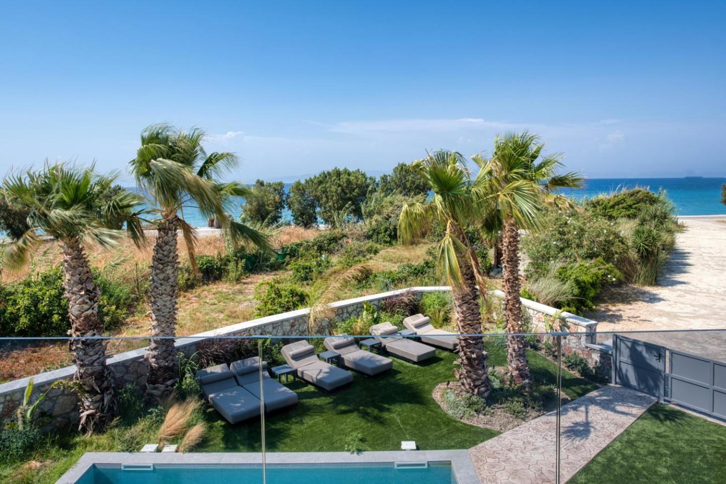 Penelope Beachfront Villa Kremastí Dış mekan fotoğraf